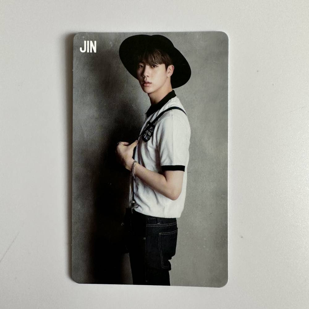 BTS 6TH JAPANESE ALBUM 'RUN' PHOTOCARD - JIN